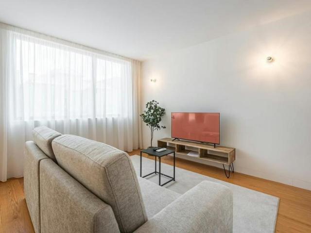 1 quarto, Porto Porto 4000 225 104258114