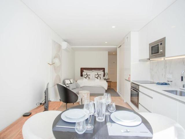1 quarto, Porto Porto 4000 377 95267047