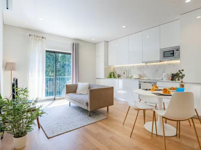 1 quarto, Porto Porto 4000 377 98635090