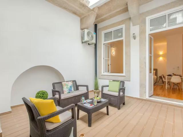 1 quarto, Porto Porto 4000 446 98636168