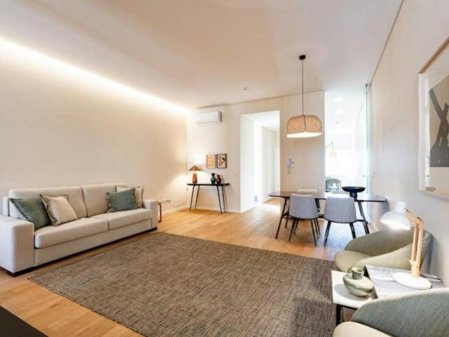1 quarto, Porto Porto 4000 449 100875435