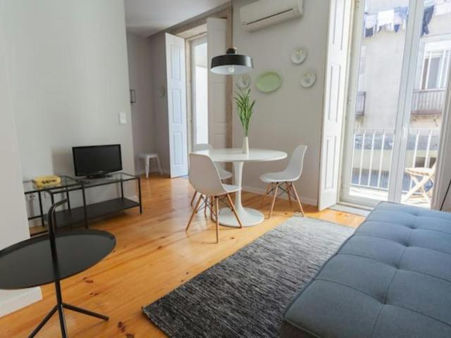 1 quarto, Porto Porto 4000 465 103842327