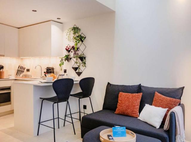 1 quarto, Porto Porto 4000 484 90756027