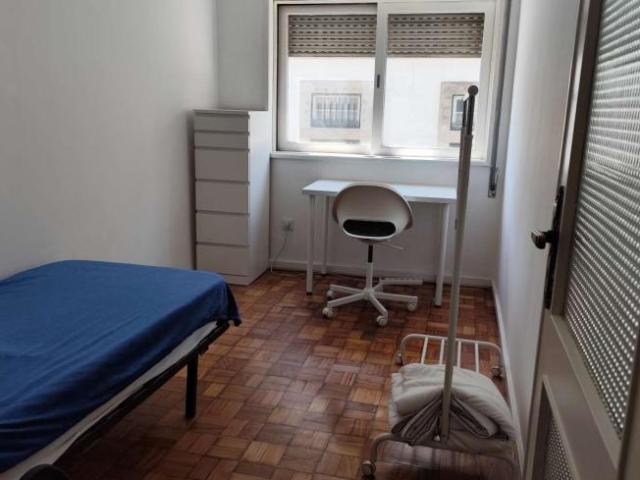 1 quarto, Porto Porto 4000 410 92693088