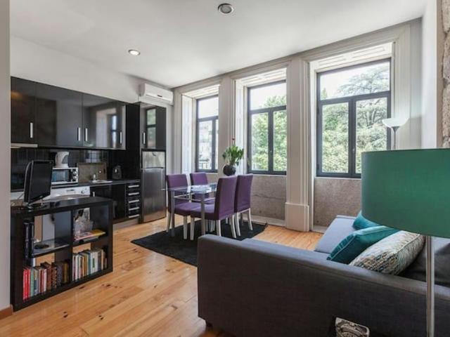 1 quarto, Porto Porto 4000 508 103842344