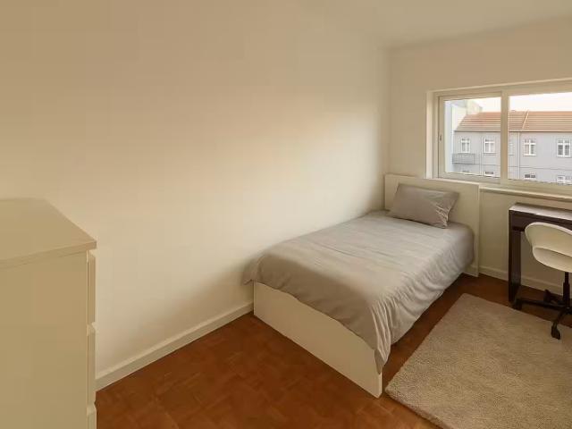 1 quarto, Porto Porto 4000 95916213