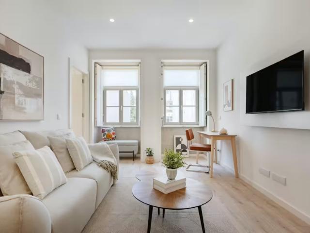 1 quarto, Porto Porto 4050 041 98634451