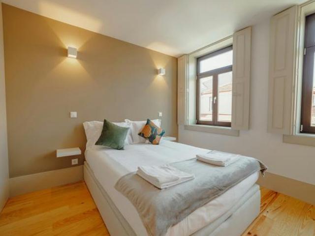 1 quarto, Porto Porto 4050 052 83660494