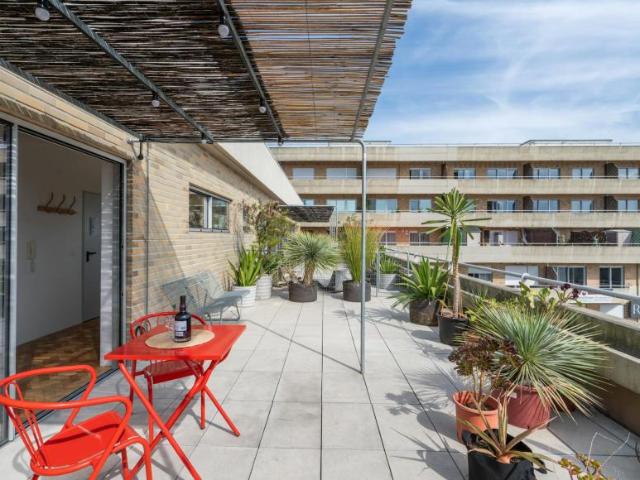 1 quarto, Porto Porto 4050 012 104182870