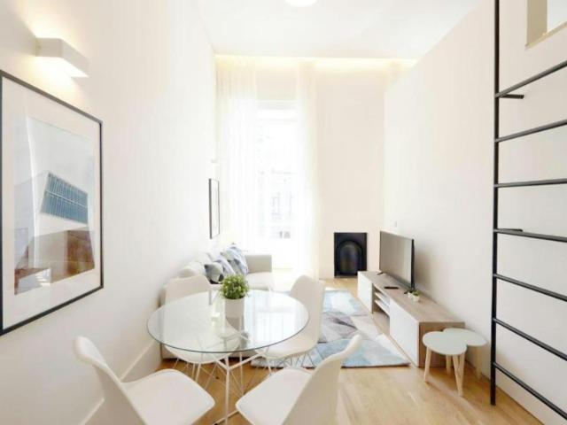 1 quarto, Porto Porto 4050 175 104783809