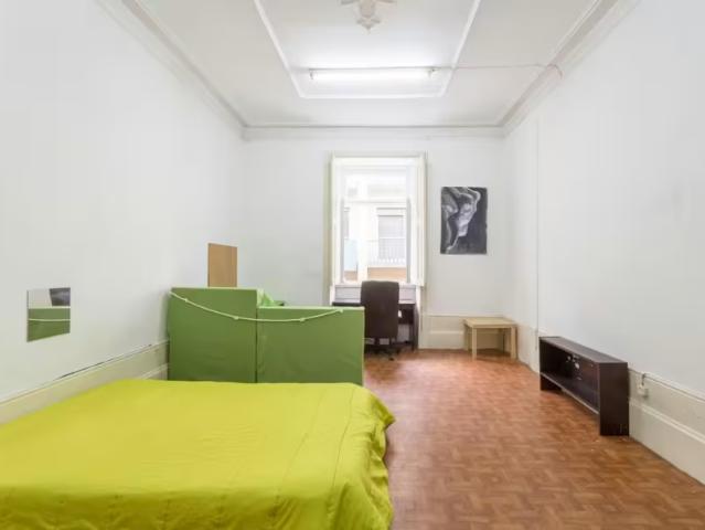 1 quarto, Porto Porto 4050 124 96742366
