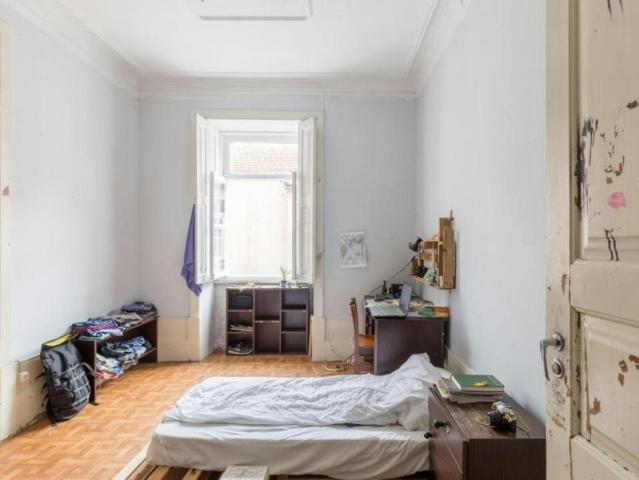 1 quarto, Porto Porto 4050 124 100721866