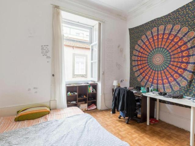 1 quarto, Porto Porto 4050 124 102853838