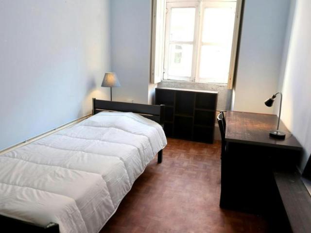 1 quarto, Porto Porto 4050 124 102853839