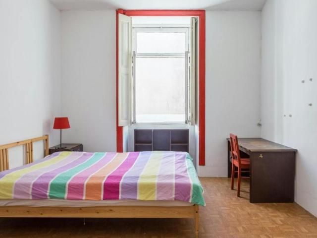 1 quarto, Porto Porto 4050 124 LS100765745