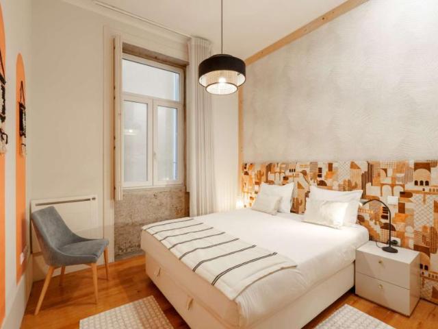 1 quarto, Porto Porto 4050 126 97383745