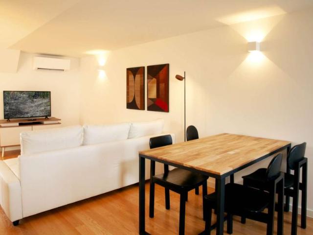 1 quarto, porto porto 4050 126 LS101837558
