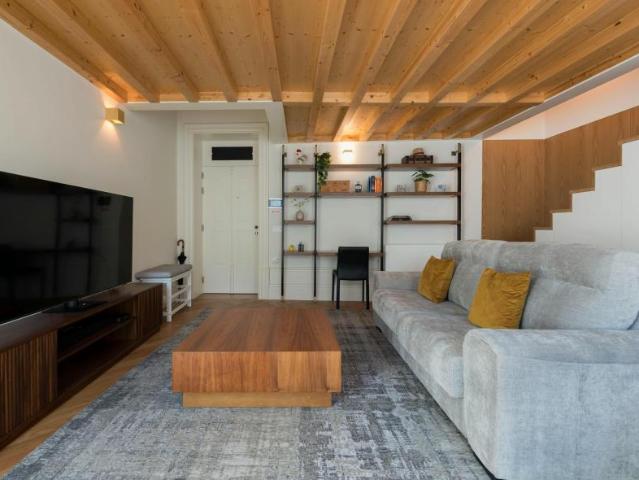 1 quarto, Porto Porto 4050 250 103180423