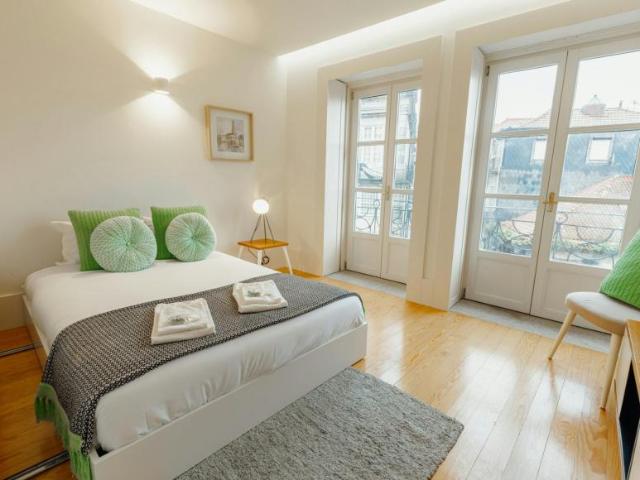 1 quarto, Porto Porto 4050 280 104564241