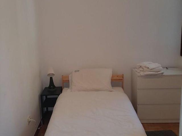 1 quarto, Porto Porto 4050 282 100676652