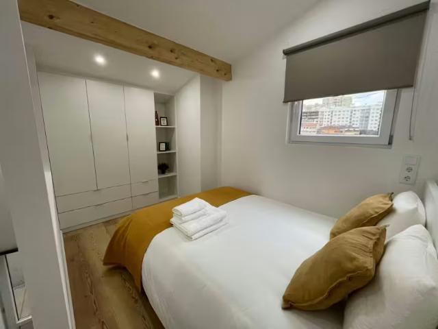 1 quarto, Porto Porto 4050 236 100384078
