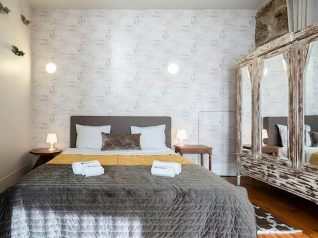 1 quarto, Porto Porto 4050 343 104183598