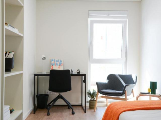 1 quarto, Porto Porto 4050 350 103152795