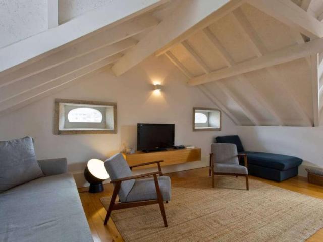 1 quarto, Porto Porto 4050 381 95294378