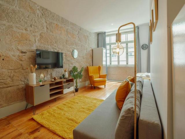 1 quarto, Porto Porto 4050 332 101615439