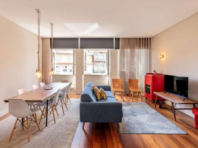 1 quarto, Porto Porto 4050 338 97384784