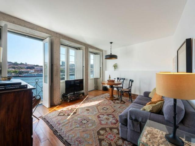 1 quarto, Porto Porto 4050 450 104784203