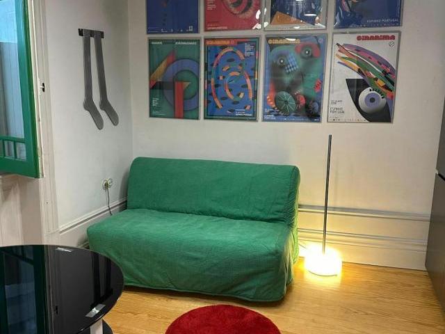1 quarto, Porto Porto 4050 465 81318680