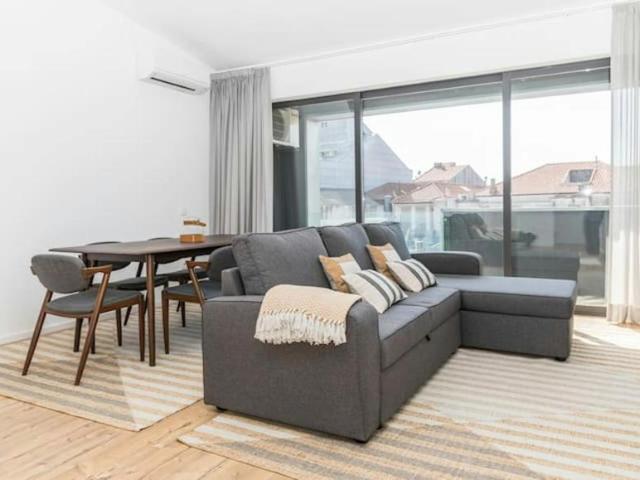 1 quarto, Porto Porto 4050 478 93120885