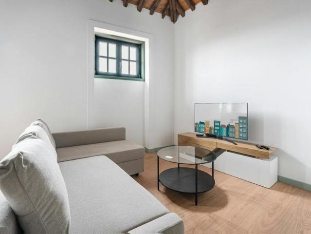 1 quarto, Porto Porto 4050 553 104865507