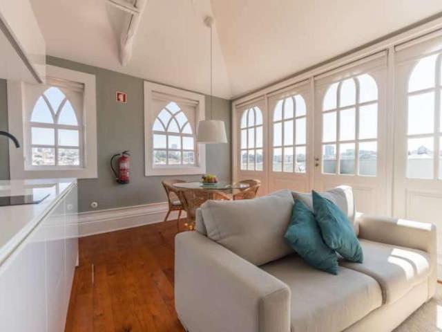 1 quarto, porto porto 4050 553 LS101693532