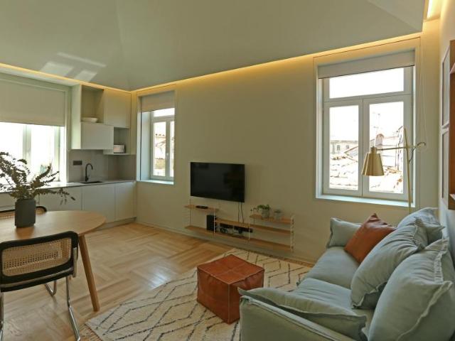 1 quarto, Porto Porto 4050 565 103657726