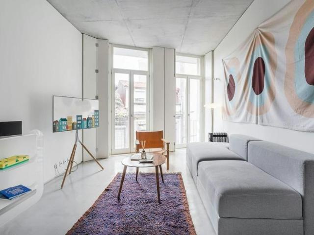 1 quarto, Porto Porto 4050 587 103799275