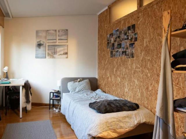 1 quarto, Porto Porto 4050 585 102916741