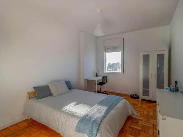 1 quarto, Porto Porto 4100 176 LS102661843