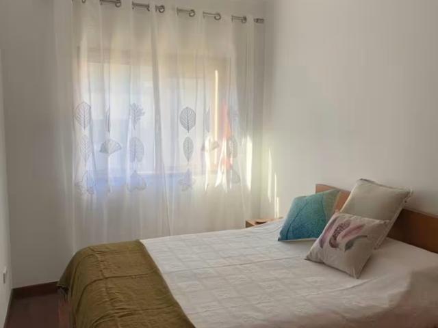 1 quarto, Porto Porto 4100 330 96304558