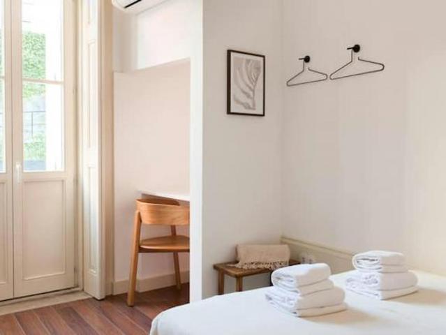 1 quarto, Porto Porto 4150 127 83397700