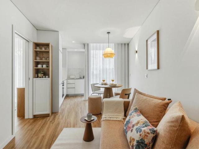 1 quarto, Porto Porto 4150 365 102205587
