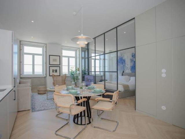 1 quarto, Porto Porto 4150 696 103595811