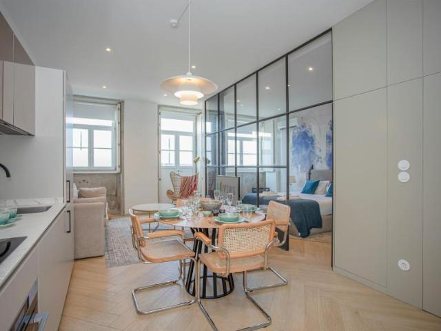 1 quarto, Porto Porto 4150 696 103303181