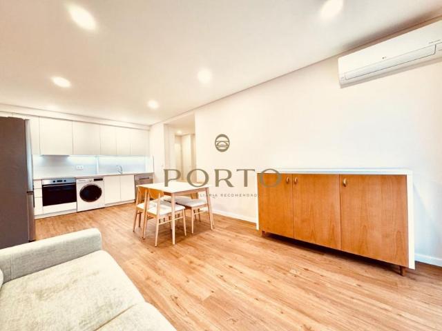 1 quarto, Porto Porto 4200 LS102629169