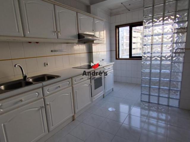 1 quarto, Porto Porto 4200 LS99410991