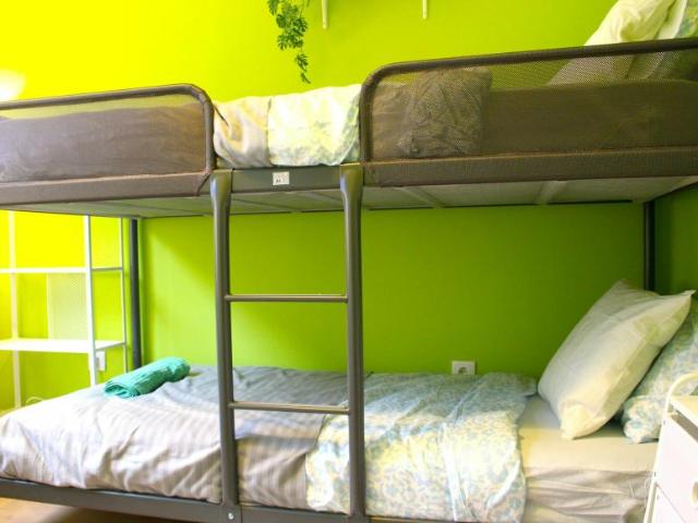 1 quarto, Porto Porto 4200 240 104471773