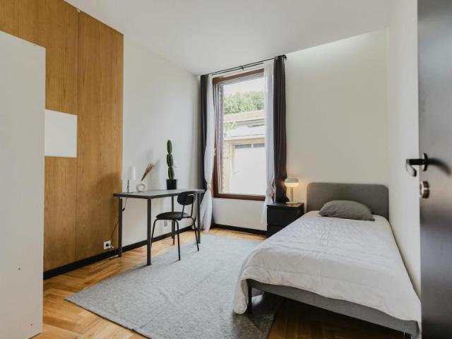 1 quarto, Porto Porto 4200 486 103357255