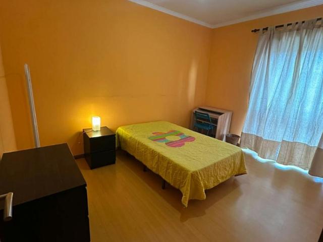 1 quarto, Porto Porto 4250 219 101841329