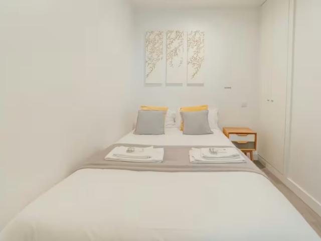 1 quarto, Porto Porto 4300 LS96208735